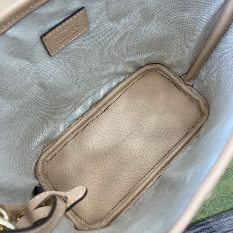 Gvc*1 tote bags